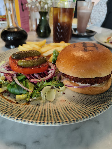 Photo of Mem's Kitchen - 11 Saturday Market Pl, King's Lynn PE30 5DQ